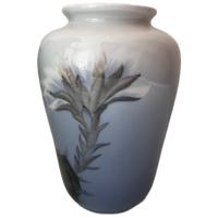 Royal Copenhagen Vaasje Art Nouveau
