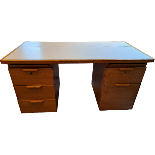 Houten Bureau 1958