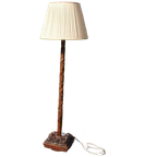 Antieke Schemerlamp Met Houtsnijwerk thumbnail 1