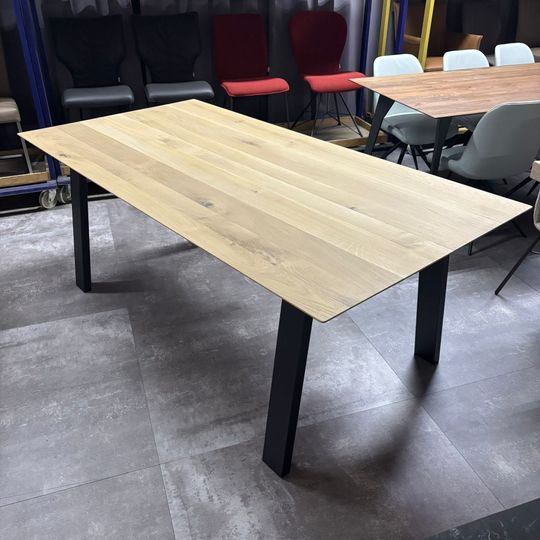 Bert Plantagie Wik | Eettafel 1