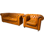 Engelse Bendic Chesterfield 2 Zits Bank + Clubfauteuil In Cognac Leder thumbnail 1