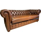 Engelse Winchester Chesterfield 3 Zits Bank In Antiek Bruin Leer thumbnail 1