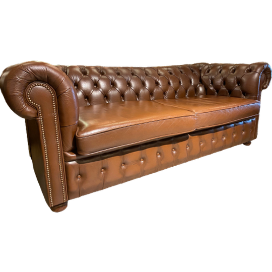 Engelse Winchester Chesterfield 3 Zits Bank In Antiek Bruin Leer 1