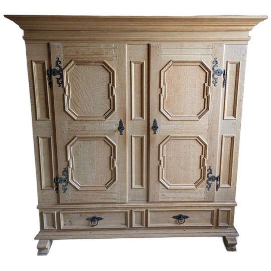 Eiken Kast 1
