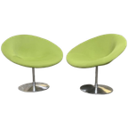 2 Globe Draaistoelen Van Pierre Paulin Voor Artifort thumbnail 1
