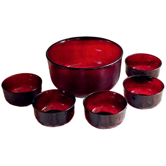 Vintage Arcoroc Sierra "ruby" Salade/bowlset – Jaren '70/'80 1