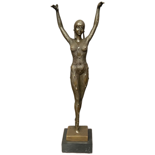 Bronzen Art Deco-stijl Beeld Van Een Danseres Op Een Marmeren Sokkel. 1