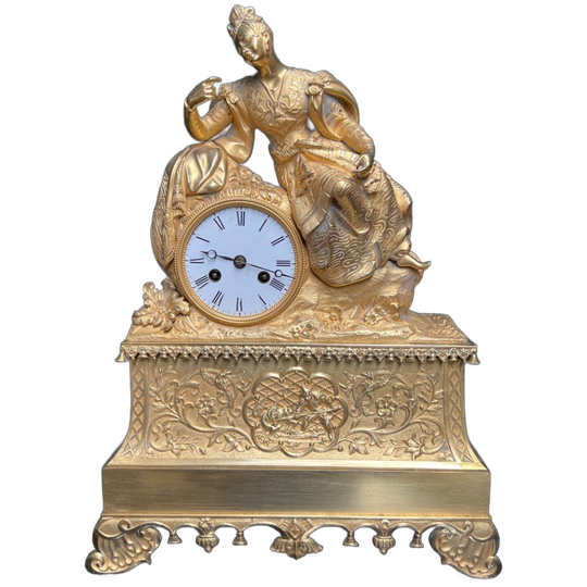 Een Vuurvergulde, Bronzen Schouwpendule In Empirestijl. 1