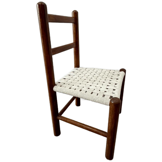 Vintage Kinderstoeltje - Donker Hout - Gevlochten Zitting 1