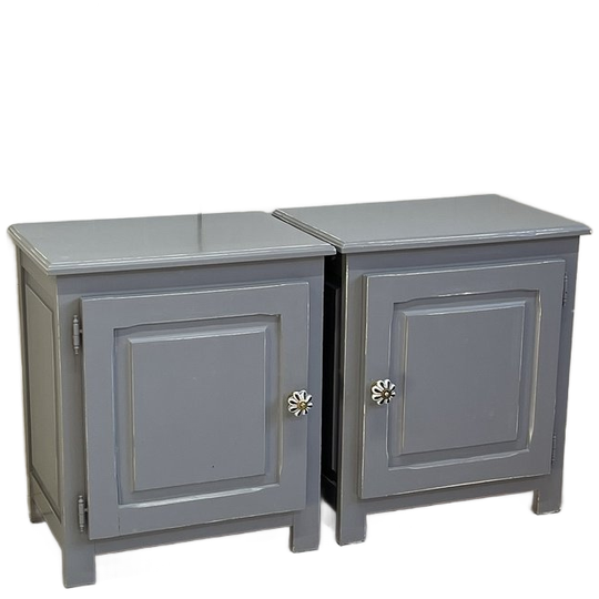 Set 2 Grijze Nachtkastjes Sleets Brocante 1