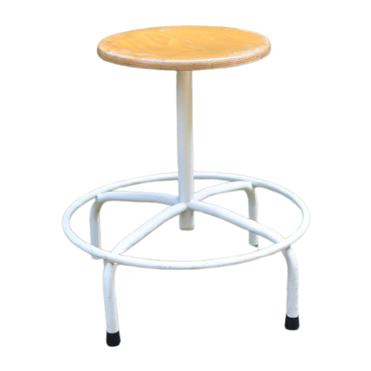 Wf08- Kruk- Stool 1