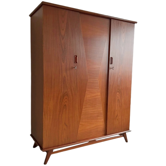 Vintage Mid-century Deens Design Vintage Kledingkast Driedeurs Teak 1960’s 1