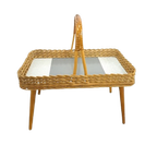 Rotan Dienblad Op Poten Met Grijs Formica thumbnail 1