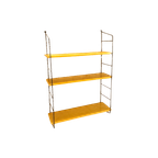 Wandrek Met Stalen Houders En Licht Houten Planken, Wandsysteem thumbnail 1