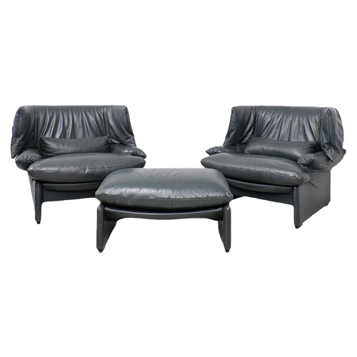 Cassina Portovenere Set Fauteuils Met Hocker