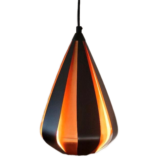 2x Deense Hanglampen Van Werner Schou Voor Coronell Elektro 1