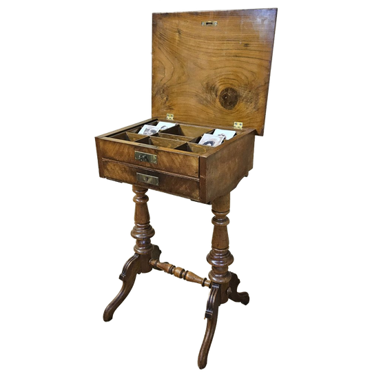 Antieke Notenhouten Naaitafel / Bijzettafel (19 Eeuw) Biedermeier / Unique Antique Side Table 1