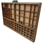 Brocante, Bruine Antieke Houten Letterbak, Wanddecoratie J thumbnail 1