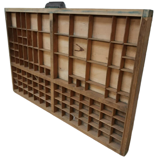 Brocante, Bruine Antieke Houten Letterbak, Wanddecoratie J 1