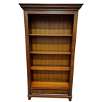 Klassieke Engelse Boekenkast Afm. 100x28cm En 199cm Hoog. thumbnail 1