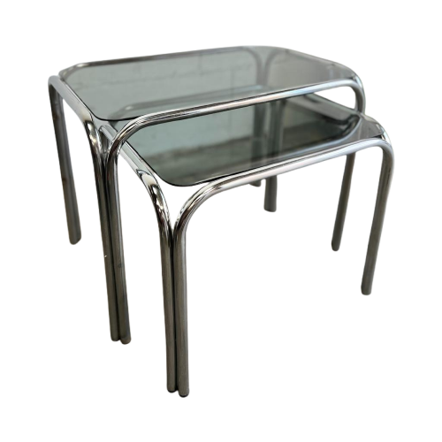 Set Van 2 Vintage Chromen Nesting Tables Met Fumé Glas