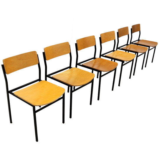 Vintage Eetkamerstoelen | Stapelstoelen | Jaren 60 | Industrieel 1