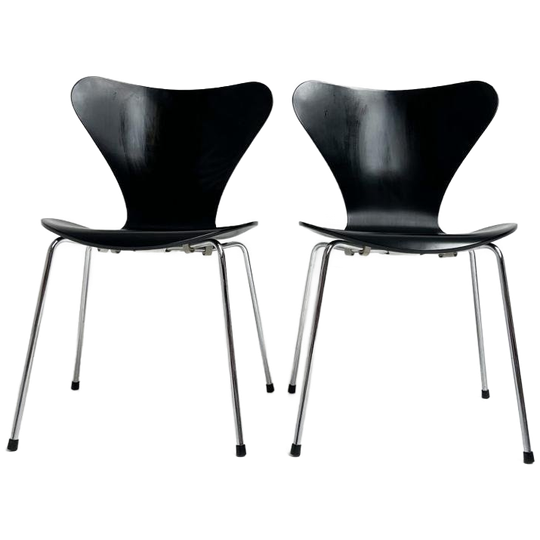 Set Van 2 Model 3107 Stoelen Van Arne Jacobsen, 1990's 1