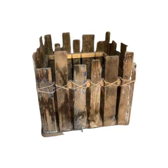 Kleinmeubilair Decoratief Houten Bakje. 1