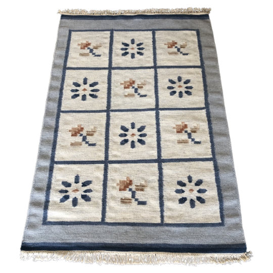 Vintage Wollen Zweedse Röllakan Blauw Met Bloemen 1