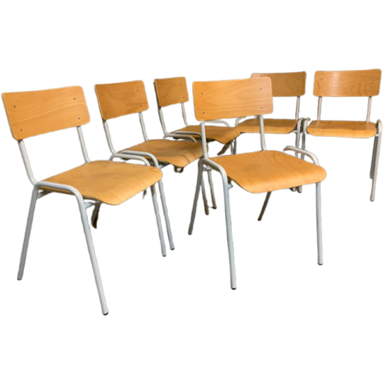 6 X Stapelbare Industriële Stoel 1