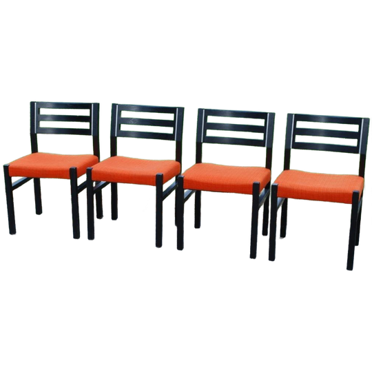 Set Van 4 Fristho Eetkamerstoelen 1