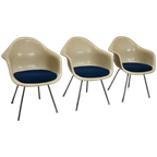 Set Of Three Parchment Fiberglass Dax Armchairs Eames For Herman Miller / Vitra thumbnail 1