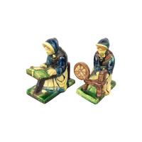 2 Beeldjes In Vlaams Aardewerk G.J.M.