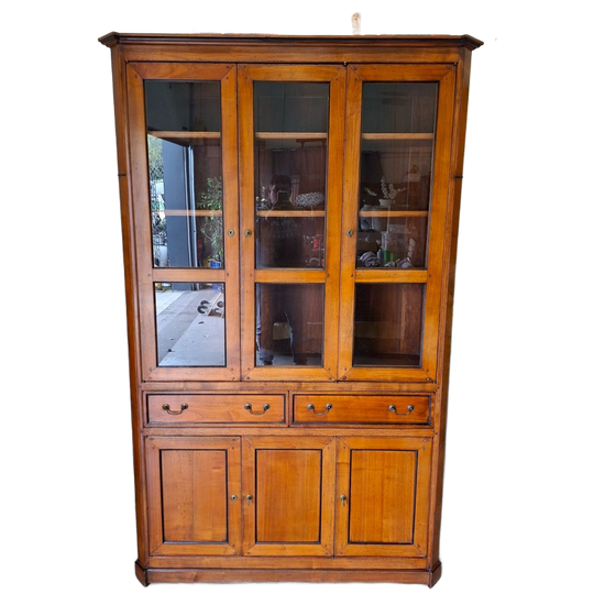 Klassieke Engelse Vitrinekast, Boekenkast, Servieskast Verstelbare Planken Afm. 142x43cm En 225cm Hoog. 1