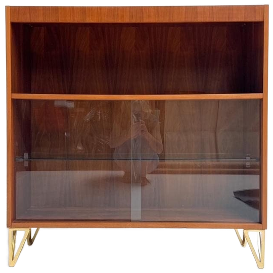 Deense Vitrinekast Op Messing Pootjes, 1970's 1