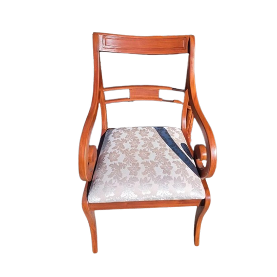 -8 Klassieke Engelse Eetkamerstoelen In Nieuwstaat Afm. 60x5 1