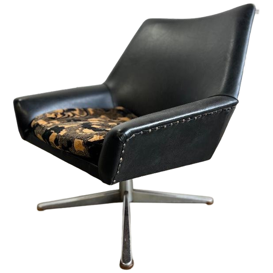 Vintage Zwarte Fauteuil. / Stoel / Eenzit Met Stervoet 1