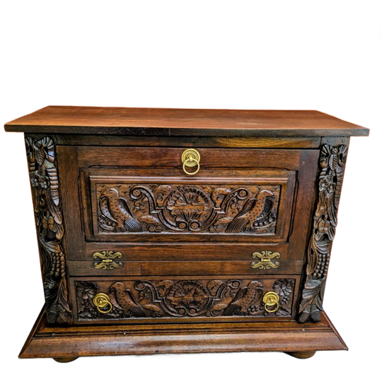Koloniaal Dressoir Houtsnijwerk 1