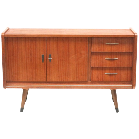 Vintage Dressoir Met Lades En Deurtjes Gemaakt In De Jaren ’50 1
