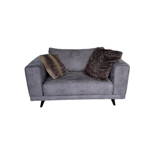 Loveseat H&H