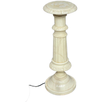 Console Met Verlichting Van Zacht Albast Marmer.