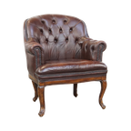 Klassieke En Charmante, Correct Afgewerkte Rundleren Engelse Chesterfield Armchair thumbnail 1