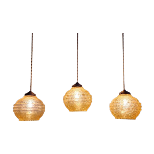 Trio Van Art Deco-hangers In Amberkleurig Gecraqueleerd Glas 1