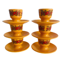 Set Retro Okergele Oranje Kunststof Eierdopjes D.B.P. 1970’S