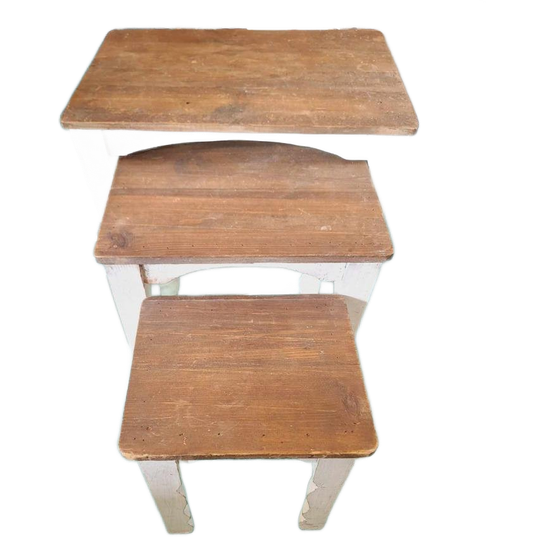 Miniset Met 3 Brocante Nesting Tafels, Bijzettafels. 1