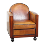 Tijdloze, Strak Afgewerkte Schapenleren En Houten Art Deco Design Fauteuil Met Bolpootjes thumbnail 1