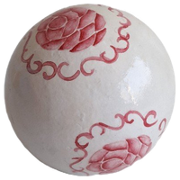 Een Ronde Bal Gips Ø 10 Cm Met Bloemmotief