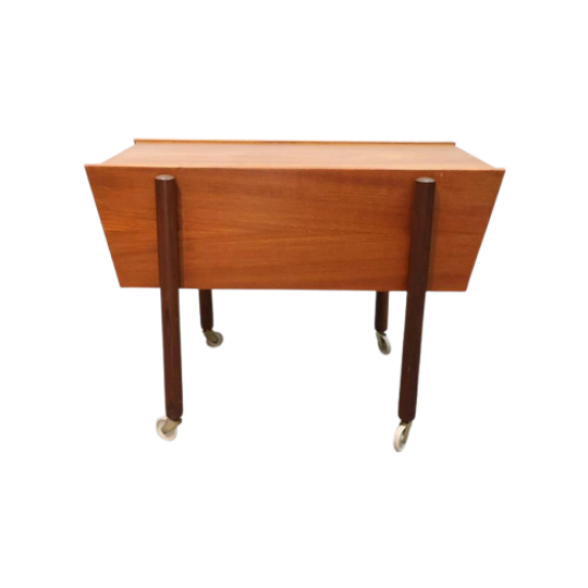 Deens Vintage Fournituren Kastje Op Wieltjes 1
