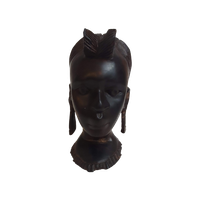 Houtsnijwerk Vrouw 18cm