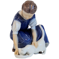 Statue Of A Girl With Cat, Bing & Grondahl 1960s